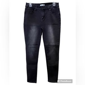 Love, Fire Highrise Jeggings Size 11 NWOT